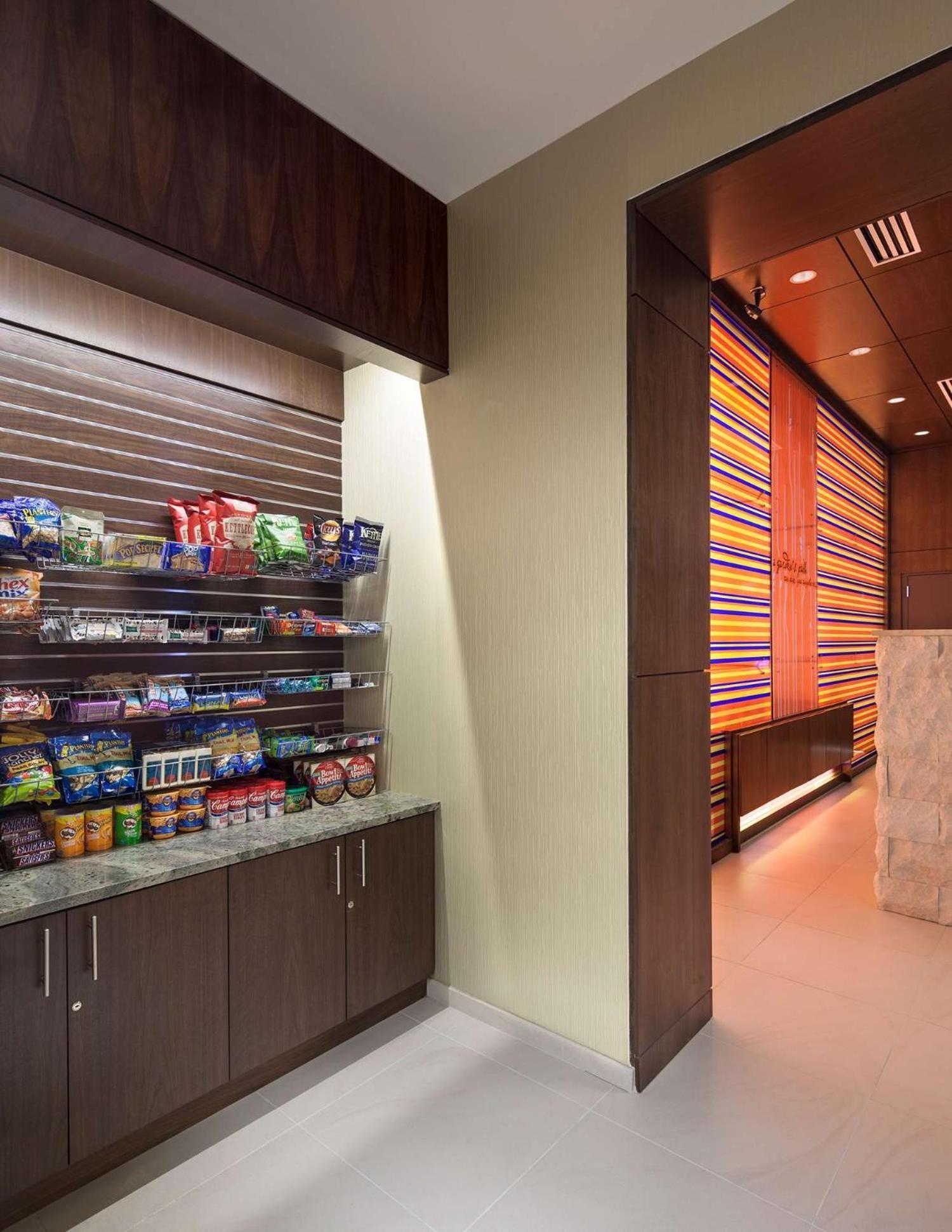 Hilton Garden Inn Atlanta Midtown Extérieur photo