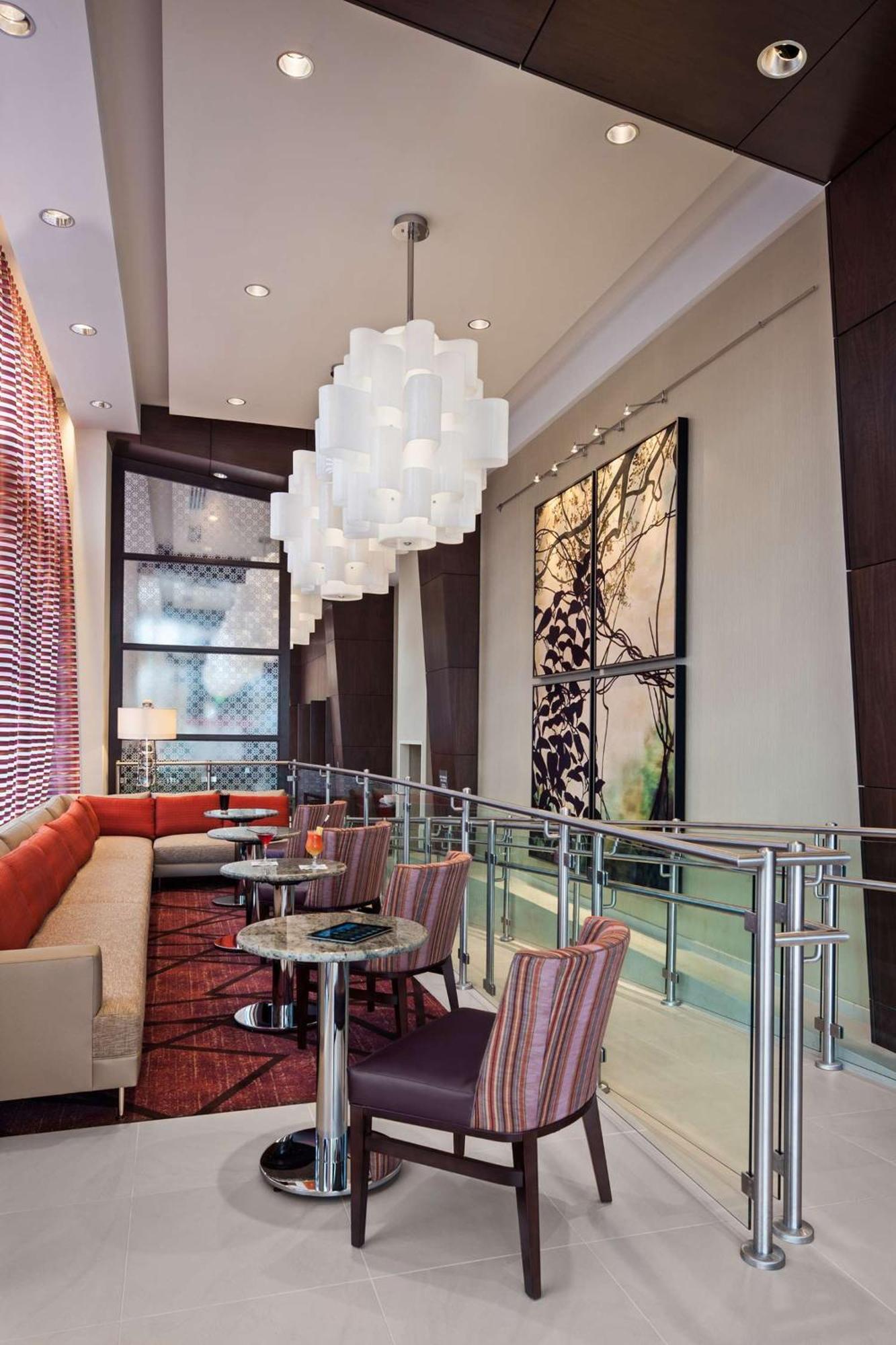 Hilton Garden Inn Atlanta Midtown Extérieur photo